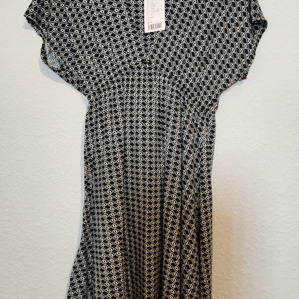 Lux geometric A-Line dress, black white, knee length, Size S
